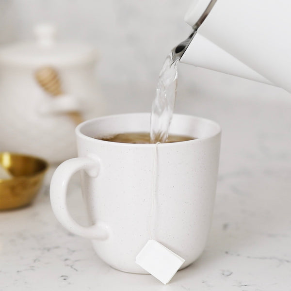 West Bend Timeless Electric Kettle, 1.5 Liter Capacity - West Bend